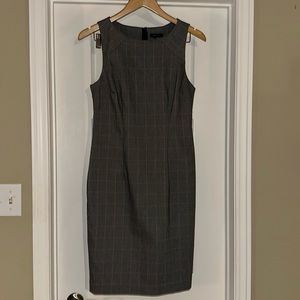 BNWT RW&Co dress. Size M.